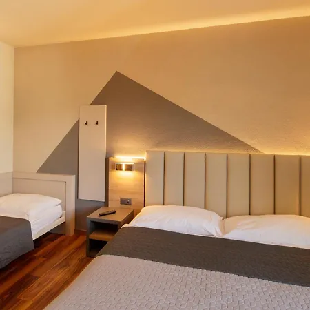 Mirador Hotel 3*
